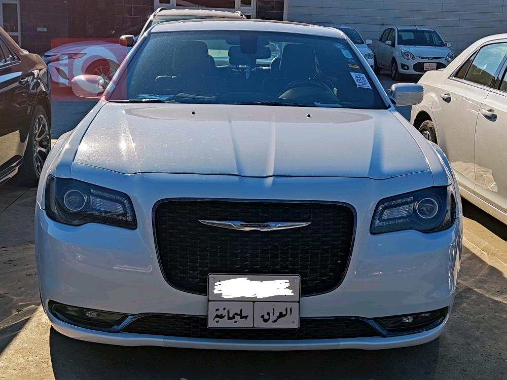 كرايسلر 300